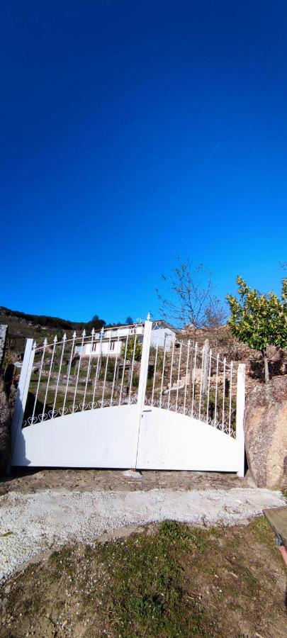 Villa Casa Do Monte Castro Daire Exterior foto